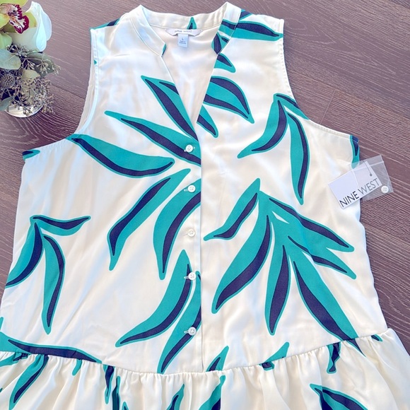 NWT! NINE WEST ruffle hem mini dress. Tropical abstract leaves design. Size L. - Picture 3 of 5
